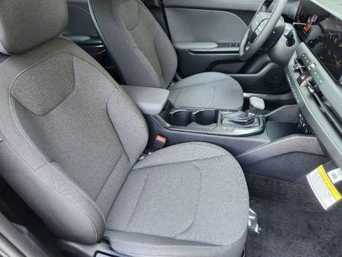 Certified 2025 Kia K4 FWD image 13