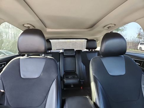 Used 2016 Ford Edge Sport w/ Technology Package image 19