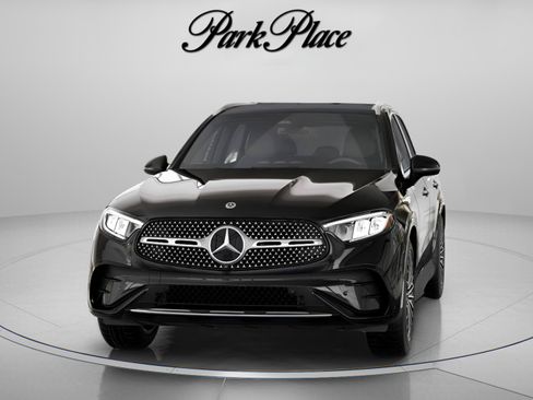 Used 2026 Mercedes-Benz GLC 300 image 8