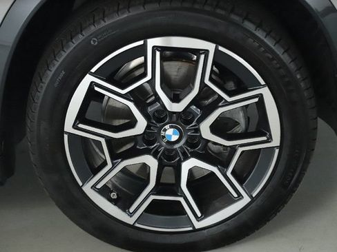 Used 2025 BMW X1 xDrive28i w/ Convenience Package AWD/4WD image 11