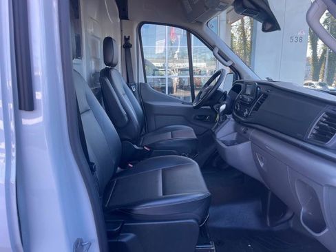 Used 2023 Ford Transit 250 Medium Roof w/ Load Area Protection Package image 38