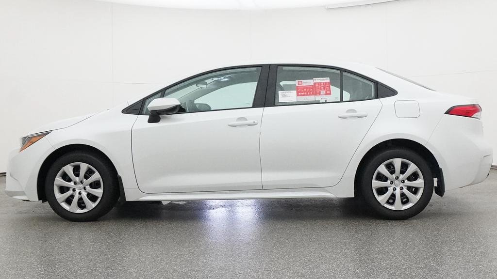 New 2026 Toyota Corolla LE FWD image 2