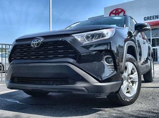 Used 2021 Toyota RAV4 XLE FWD video 1