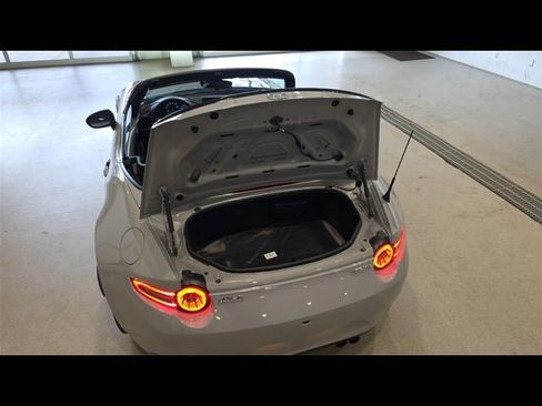 New 2025 MAZDA MX-5 Miata Club image 47