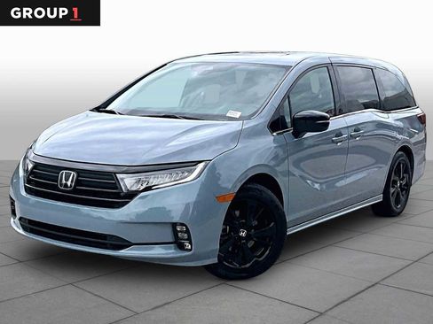 Used 2024 Honda Odyssey Sport image 1