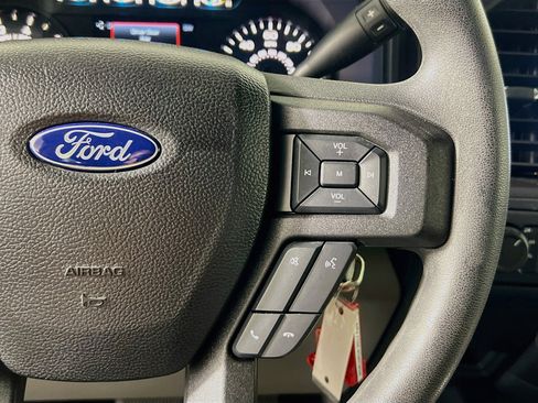 Used 2017 Ford F150 XL w/ Equipment Group 101A Mid AWD/4WD image 18