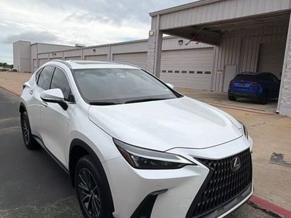 Used 2025 Lexus NX 250 FWD w/ Accessory Package (2T)