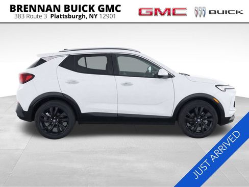 Certified 2024 Buick Encore GX Sport Touring AWD/4WD image 6