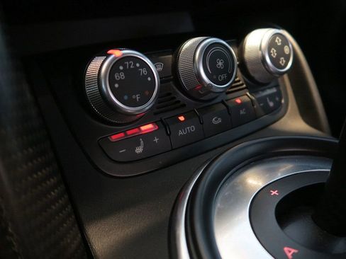 Used 2012 Audi R8 GT w/ Enhanced R8 GT Leather Pkg image 18