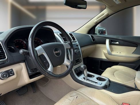 Used 2012 GMC Acadia SLT FWD image 11