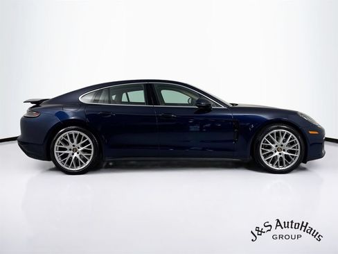 Used 2023 Porsche Panamera 4 Platinum Edition AWD/4WD image 8