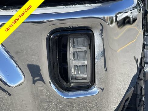Used 2025 Chevrolet Silverado 2500 LT AWD/4WD image 17