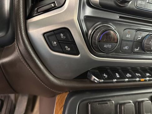 Used 2018 GMC Sierra 1500 SLT AWD/4WD image 27