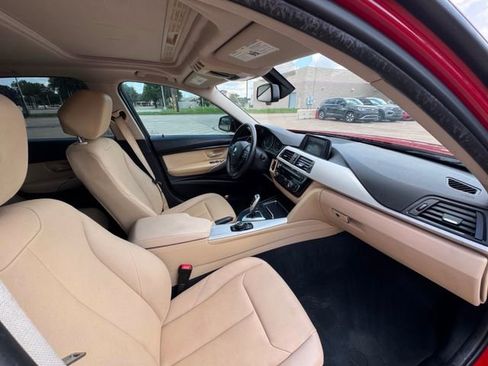 Used 2018 BMW 320i Sedan w/ Convenience Package RWD image 11