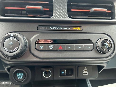 New 2026 Ford Maverick Lariat image 18