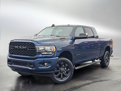 Used 2022 RAM 3500 Big Horn w/ Night Edition AWD/4WD image 1