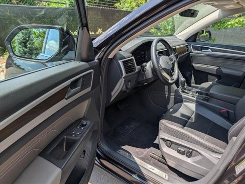 Used 2023 Volkswagen Atlas SE FWD image 27