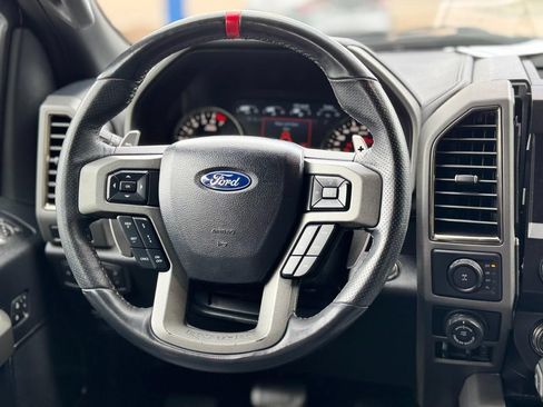 Used 2019 Ford F150 Raptor w/ Equipment Group 802A Luxury AWD/4WD image 22