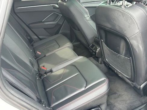Used 2025 Audi Q3 2.0T Premium Plus AWD/4WD image 11