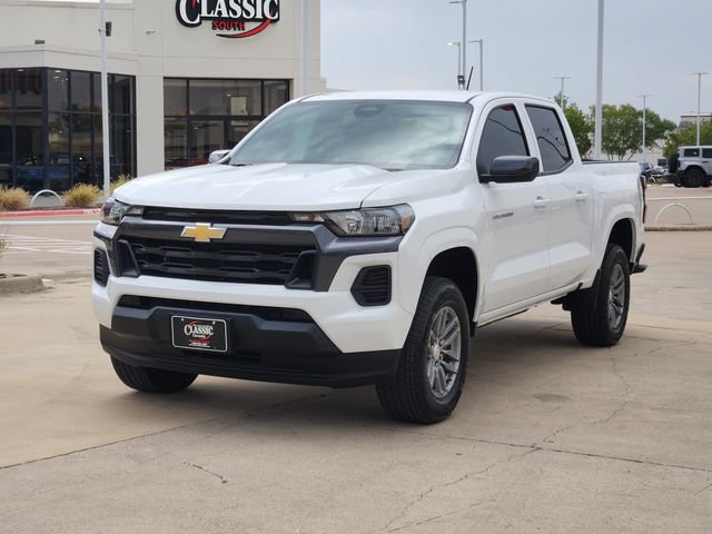 Used 2025 Chevrolet Colorado LT RWD image 11