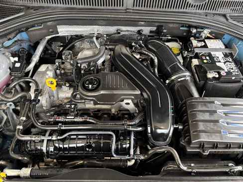 Used 2025 Volkswagen Jetta Sport FWD image 32