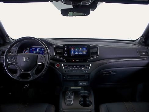 Used 2022 Honda Pilot TrailSport image 14