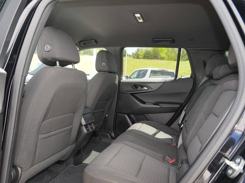 Used 2025 Chevrolet Equinox LT AWD/4WD image 11
