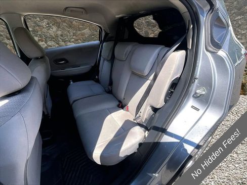 Used 2018 Honda HR-V LX image 21