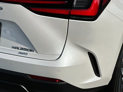 Certified 2025 Lexus NX 350h AWD w/ Accessory Package (2T) image 34