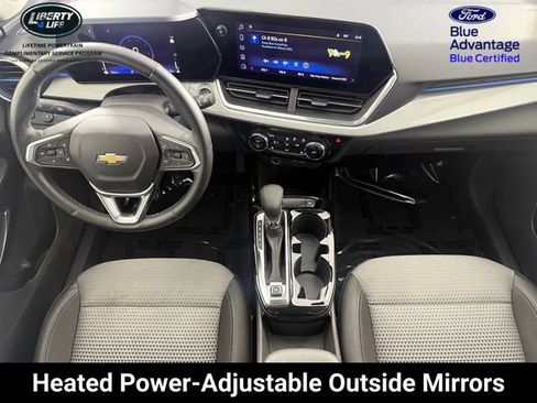 Used 2024 Chevrolet Trax LT w/ Driver Confidence Package FWD image 19