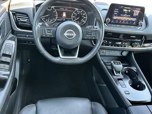 Used 2023 Nissan Rogue SL image 8