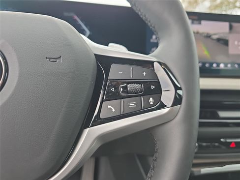 Used 2025 BMW 330i Sedan image 22