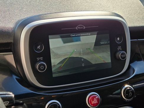 Used 2019 FIAT 500X Pop image 25