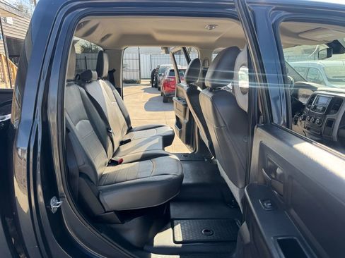 Used 2016 RAM 1500 Tradesman image 34