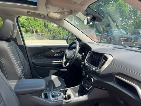 Used 2023 GMC Terrain Denali w/ Black Diamond Edition AWD/4WD image 38