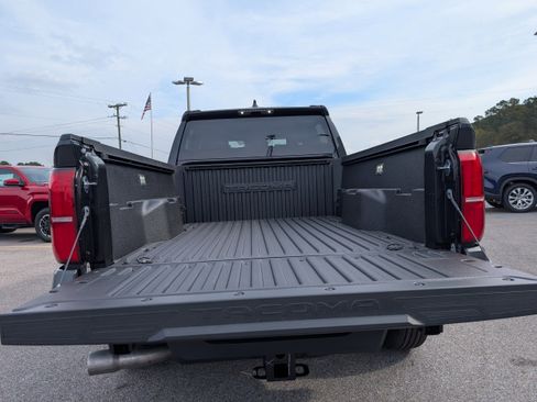 New 2025 Toyota Tacoma SR5 image 31