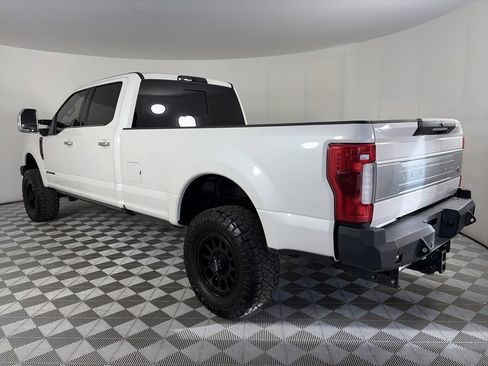 Used 2019 Ford F350 Platinum w/ Platinum Ultimate Package image 5