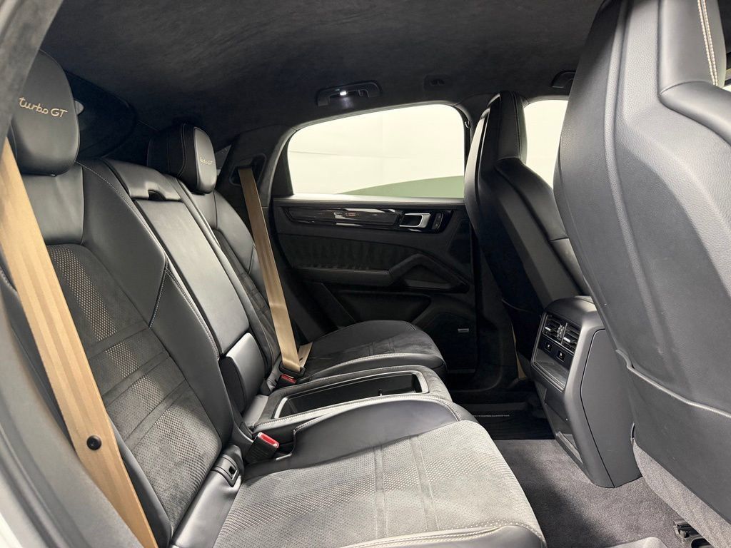 Certified 2023 Porsche Cayenne Turbo GT AWD/4WD image 48