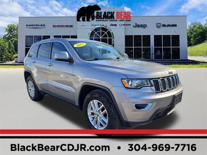 Used 2017 Jeep Grand Cherokee Laredo w/ Quick Order Package 23E