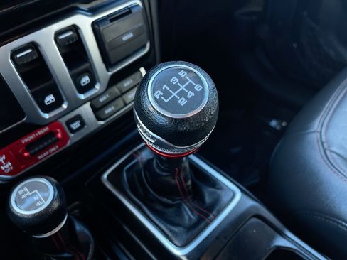 Used 2020 Jeep Wrangler Rubicon image 43