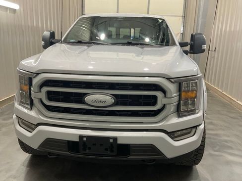 Used 2022 Ford F150 XLT w/ Equipment Group 302A High AWD/4WD image 5