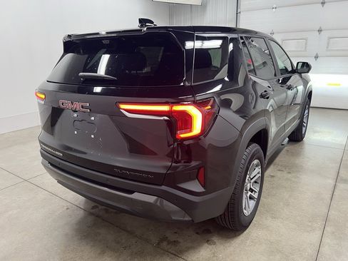 New 2025 GMC Terrain Elevation w/ Technology Package II image 3