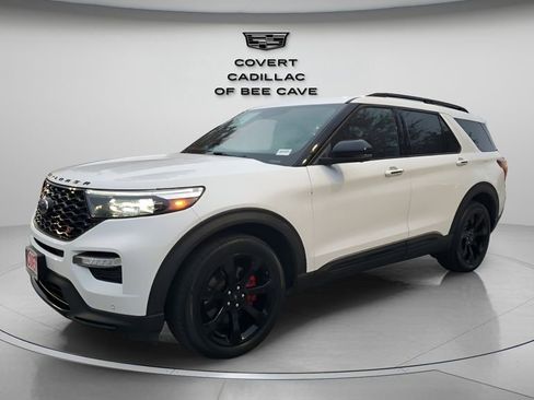 Used 2020 Ford Explorer ST w/ ST Street Pack image 3