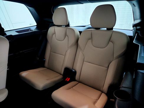 Used 2026 Volvo XC90 B6 Plus image 20