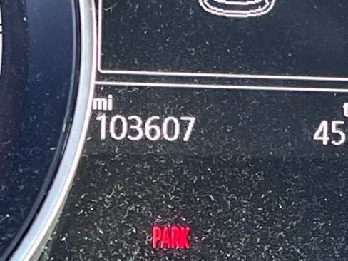 Used 2015 Volkswagen Golf TDI S image 8