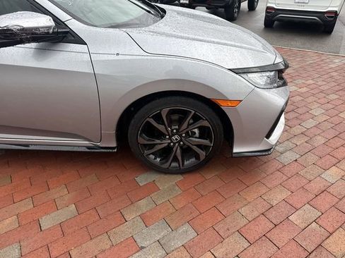 Used 2019 Honda Civic Sport Touring image 17