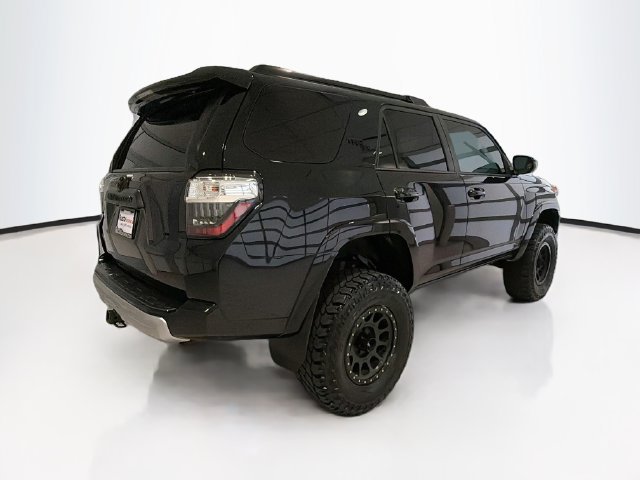 Used 2019 Toyota 4Runner TRD Off-Road AWD/4WD image 6