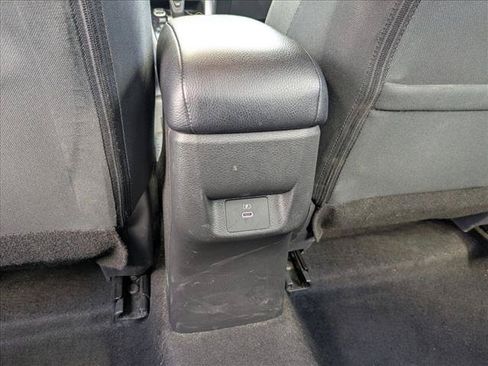 Used 2025 Nissan Versa SV FWD image 16