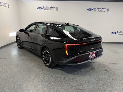 Used 2025 Kia K4 EX FWD image 31