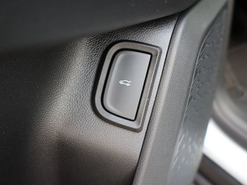 New 2027 Chevrolet Equinox RS w/ Safety and Technology Package AWD/4WD image 18
